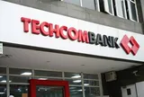 Techcombank (TCB) nâng lãi suất lên kịch trần, kênh online vượt tại quầy
