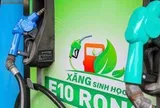 Đứng trước bước ngoặt xăng E10: Nới rộng chênh lệch giá và giải bài toán hao hụt bồn bể