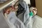 Bà mẹ 2 con 38 tuổi bật khóc khi phát hiện ung thư giai đoạn 3: "Tôi không biết đó là triệu chứng, tưởng ai cũng gặp"