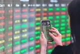 Dòng tiền tỷ USD trở lại sàn chứng khoán