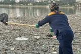 Hà Nội: Tái diễn tình trạng cá chết bốc mùi hôi thối ở công viên hơn 700 tỷ đồng