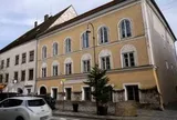 Nhà của Hitler được cải tạo thành đồn cảnh sát
