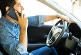 Quy định mới nhất về việc sử dụng điện thoại khi lái ô tô