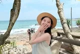 'Mét tư' vẫn lên hình làm mẫu, tạo kênh để thêm thu nhập