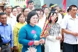 Phường Tân Sơn Nhì ra mắt công trình cải tạo Bia truyền thống, dâng hương tưởng niệm các anh hùng liệt sĩ