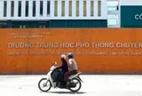 Bộ GD-ĐT nêu lý do 328 thí sinh Tuyên Quang được thi lại, còn 5 em ở Quảng Trị thì không