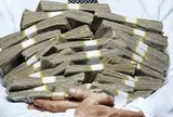 Doanh nghiệp trăm năm tuổi trên sàn chứng khoán "chơi lớn" trả gần 700 tỷ tiền cổ tức