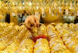 Giá vàng hôm nay (4/9): Vàng miếng đảo chiều, vàng nhẫn “ngược dòng”