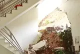Thái Nguyên: Đất đá bất ngờ ‘nuốt’ một phần nhà dân ở Bắc Kạn
