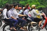 Hai bà mẹ bị khởi tố hình sự vì giao xe máy cho con chưa đủ tuổi điều khiển