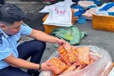 Đồng Nai phạt vi phạm an toàn thực phẩm gần 5 tỉ đồng, yêu cầu kiểm tra đột xuất bếp ăn tập thể