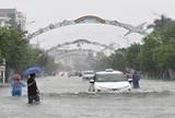 Mưa ở Vinh vượt kỷ lục 41 năm trước, Nghệ An và Hà Tĩnh đêm nay có mưa lớn