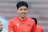 Đình Bắc thoải mái trong ngày đầu làm đội phó đội tuyển Việt Nam