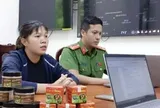 Bắt 8 đối tượng lừa bán 'thuốc nam gia truyền' chữa các loại khối u