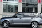 Showroom xe sang rao bán 'cắt lỗ' cả tỷ đồng