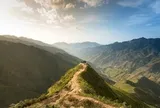 Không phải Sa Pa, Việt Nam có một nơi nằm ở độ cao hơn 1.500 m, sở hữu khí hậu mát mẻ quanh năm chỉ khoảng 15 độ, vừa được Oscar du lịch vinh danh