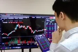 Lãi suất và VN-Index có thực sự “ngược đường”? Chuyên gia chỉ ra một thay đổi đáng chú ý