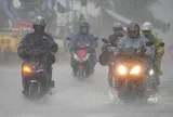 Thời tiết hôm nay 7-10: Bắc Bộ lạnh, Nam Bộ và Trung Bộ mưa