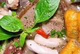 Ngày càng có nhiều người đột quỵ, bác sĩ nghẹn giọng: "Ăn ít 4 món này đi thôi"