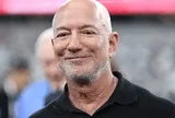 Tỷ phú Jeff Bezos: AI sẽ tạo ra kỷ nguyên các gia đình chỉ cần 1 người đi làm