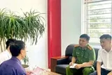 Nhân viên ngân hàng báo công an khi khách rút 1,5 tỷ đồng