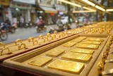 Giá vàng thế giới rời đỉnh lịch sử, VPBankS Research hé lộ kịch bản tiếp theo