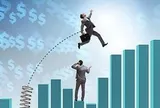 CTCK chỉ ra ba nhóm cổ phiếu có định giá rẻ, kỳ vọng "bay cao" năm 2027