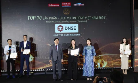 DNSE tiếp tục được vinh danh Top 10 sản phẩm - dịch vụ công nghệ Tin dùng