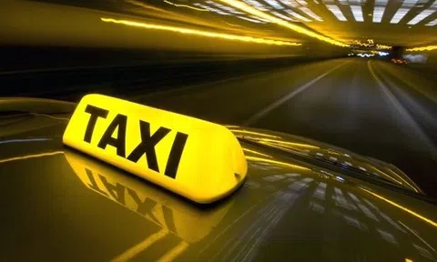 Đối tác muốn mua 2.200 xe điện VinFast để lập hãng taxi mới: Chủ tịch cùng Thành viên HĐQT không mua hết lượng cổ phiếu đã đăng ký