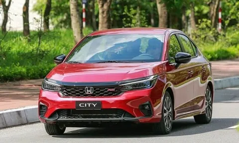 Ô tô Honda đồng loạt giảm giá sau Tết Nguyên Đán - khách mua CR-V, City, BR-V đều có 'quà'