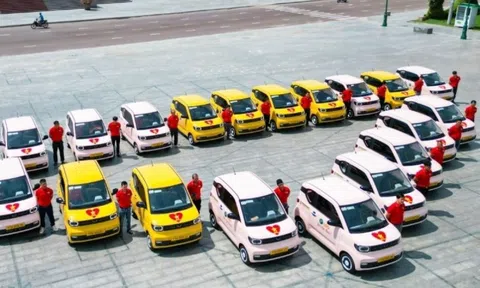 Tương lai của 'tân binh' xe điện mini trong sân chơi taxi công nghệ