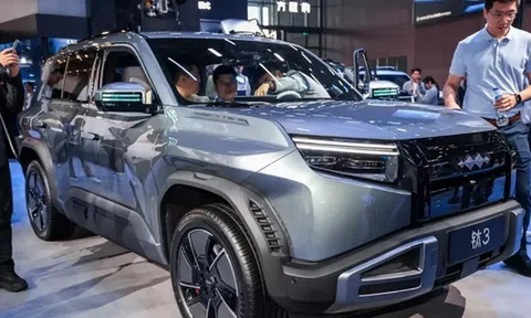 Mẫu SUV thiết kế hầm hố âm thầm đến Việt Nam: Giá rẻ như cho, hứa hẹn sẽ hút khách