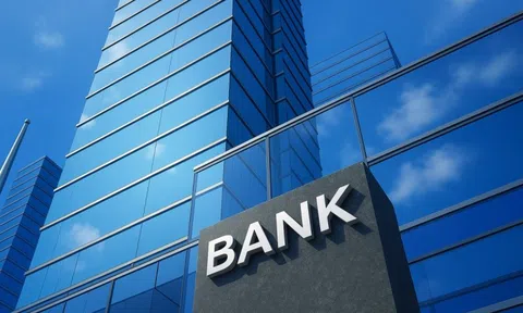 Top 10 ngân hàng có lợi nhuận cao nhất quý I/2025: Vietcombank dẫn đầu, HDBank thăng hạng