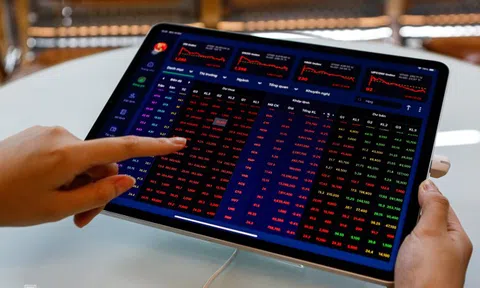 Chứng khoán giảm hơn 6% trong tháng 4