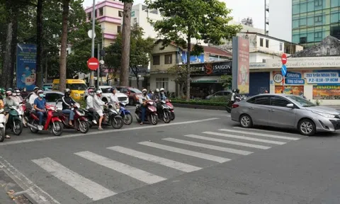 Từ 2025: Lỗi sẽ bị coi như vượt đèn đỏ của ô tô và bị phạt từ 18-20 triệu đồng, người dân biết để chấp hành
