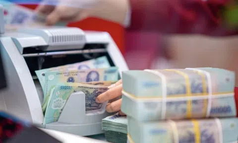 Đề xuất giảm tới 50% lệ phí cấp giấy phép thành lập và hoạt động của ngân hàng