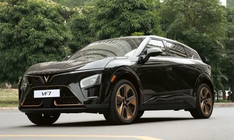 Người dùng VinFast VF 7 nói thật về trải nghiệm sau khi lái cung đường đèo dốc, đưa ra so sánh thẳng với xe xăng