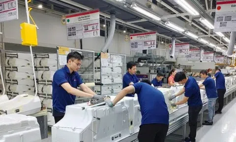 Một tập đoàn điện tử hàng đầu Hàn Quốc chuyển 1 phần sản xuất khỏi Việt Nam để né thuế cao tại Mỹ