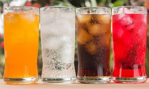 Bình quân 66 lít nước ngọt mỗi năm: Giới trẻ Việt đang uống quá nhiều đường mỗi ngày
