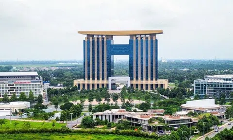 Vừa khởi công khu đô thị 37.000 tỷ ở Vũng Tàu, Sun Group lại muốn đẩy nhanh triển khai 2 dự án “khủng” trị giá tỷ USD tại tỉnh Bình Dương