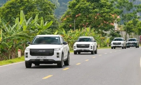 Mẫu xe điện đi 1.300km từ Hà Nội vào Quảng Bình không cần sạc, giá chưa đến 1 tỷ đồng: Đẹp, hiện đại nhưng có điều đáng tiếc