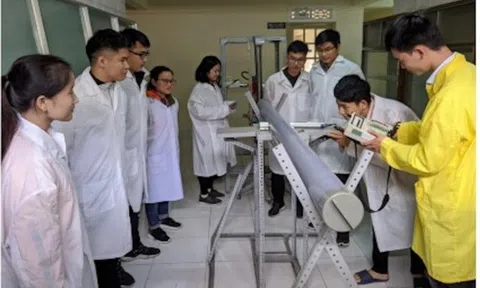 Đào tạo, bồi dưỡng nguồn nhân lực phục vụ phát triển điện hạt nhân