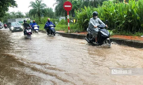 Thủ tướng yêu cầu chủ động ứng phó với mưa lớn, sạt lở, lũ quét