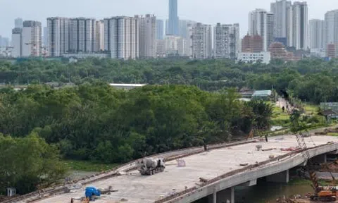 Tuyến đường Liên Phường sắp về đích, giảm áp lực giao thông khu Đông TP.HCM
