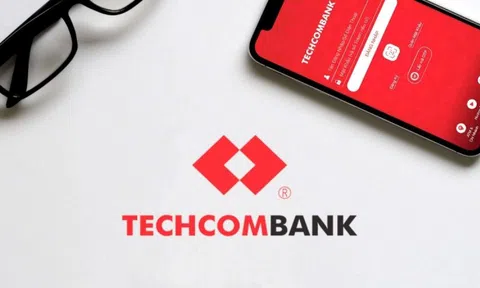 Từ nay, Techcombank (TCB) giảm 2 loại phí quan trọng