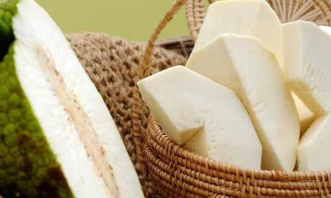 Ở Việt Nam bán mấy chục, sang Trung Quốc loại quả này lột xác thành đặc sản giá hơn 1 triệu đồng/quả