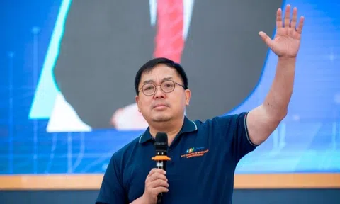 Sau nhiều năm làm CEO, ông Hoàng Nam Tiến chỉ thẳng cơ hội việc làm của ngành Marketing: 5 năm tới mức lương có như kỳ vọng?