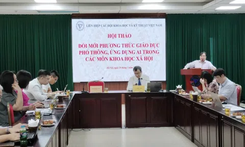 Đổi mới phương thức giáo dục phổ thông, ứng dụng AI trong môn khoa học xã hội