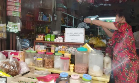 Chuyên gia chỉ ra ‘cái sai’ của các hộ kinh doanh nếu không nhận chuyển khoản, ‘cần đưa vào tầm ngắm’