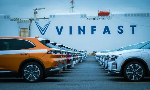 Công bố doanh số tăng trưởng 3 chữ số, cổ phiếu Vinfast tăng "bốc đầu" trên sàn Nasdaq